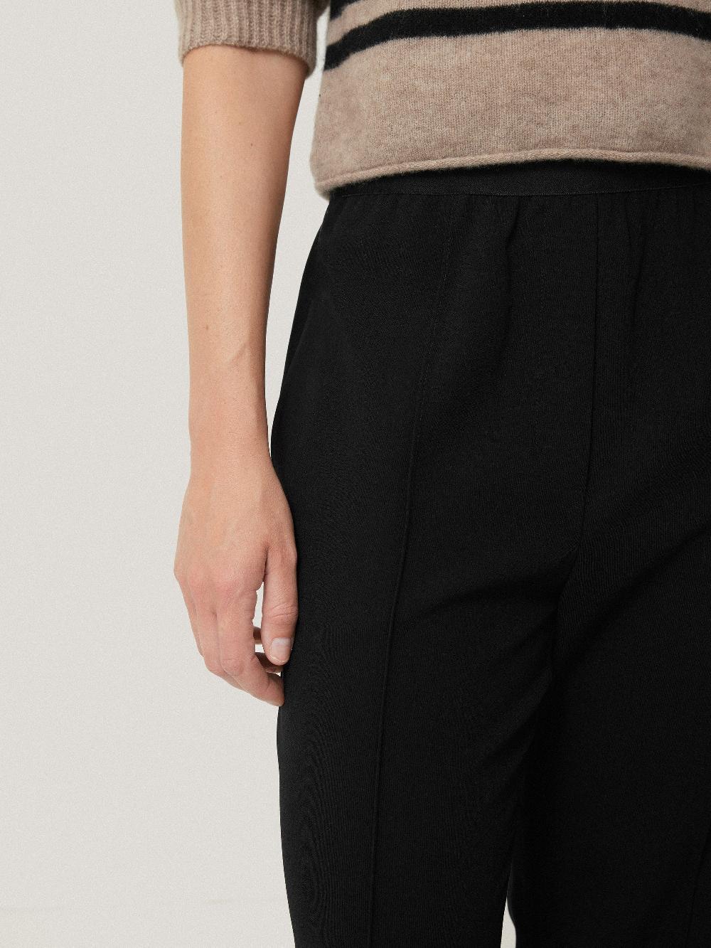 Jigsaw Tailored Smart Jogger Black