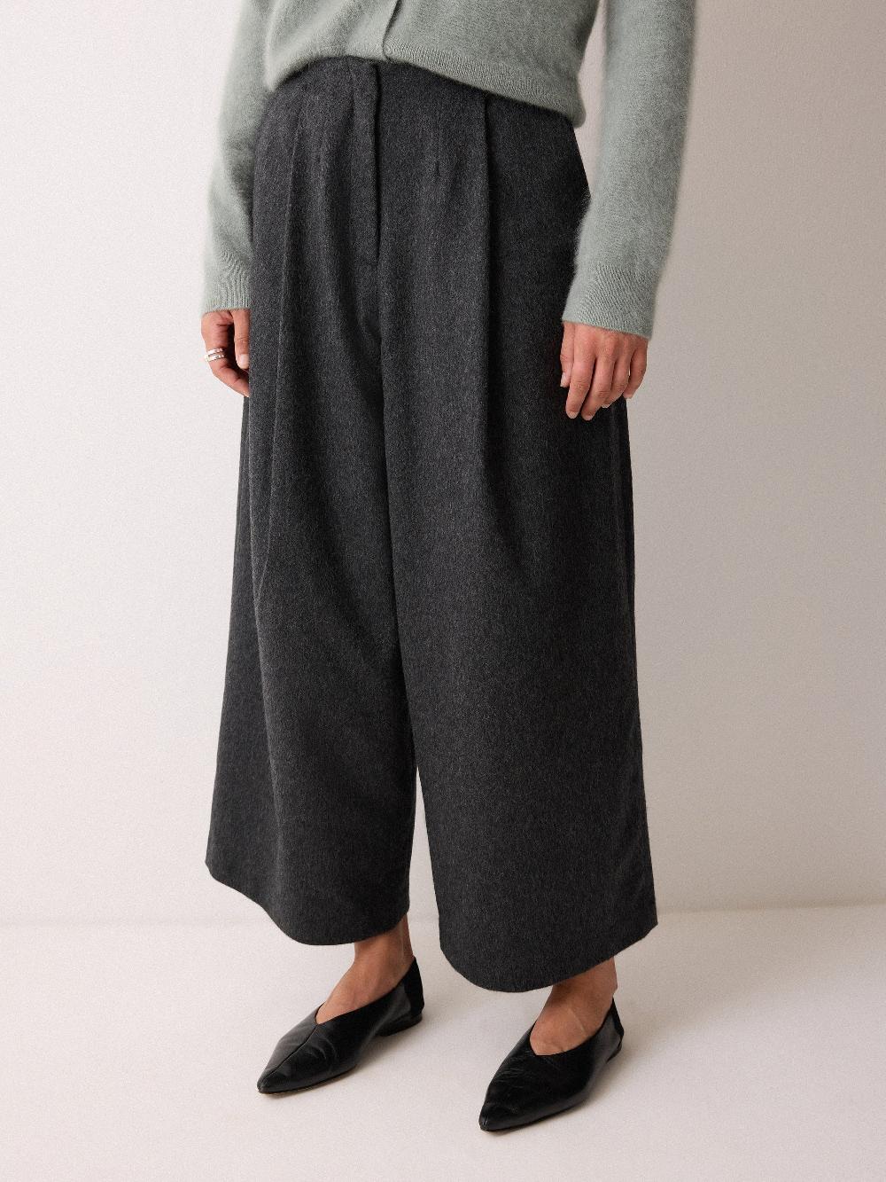 Jigsaw Wool High Waist Pleat Trouser Grey