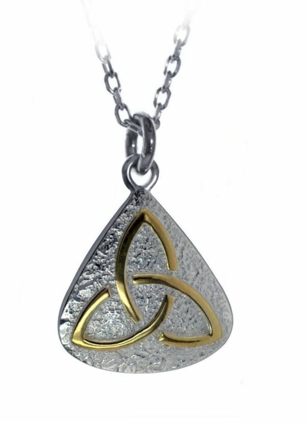 jmh 2106 Trinity knot pendant with gold plate