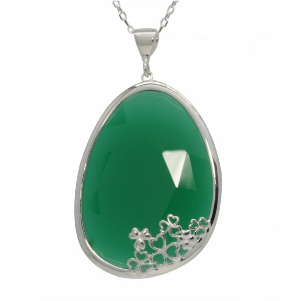 jmh Shamrock Pendant Choose Green Onyx or Sodalite - 2548