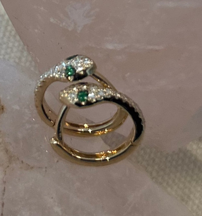 Jnb 14k Diamond Snake Huggies