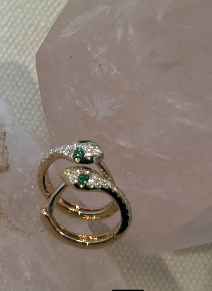 jnb 14k Diamond Snake Huggies