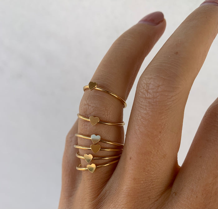 jnb Dainty heart ring