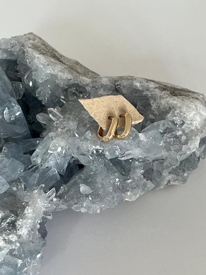 jnb Dakota Small Hoop Earrings