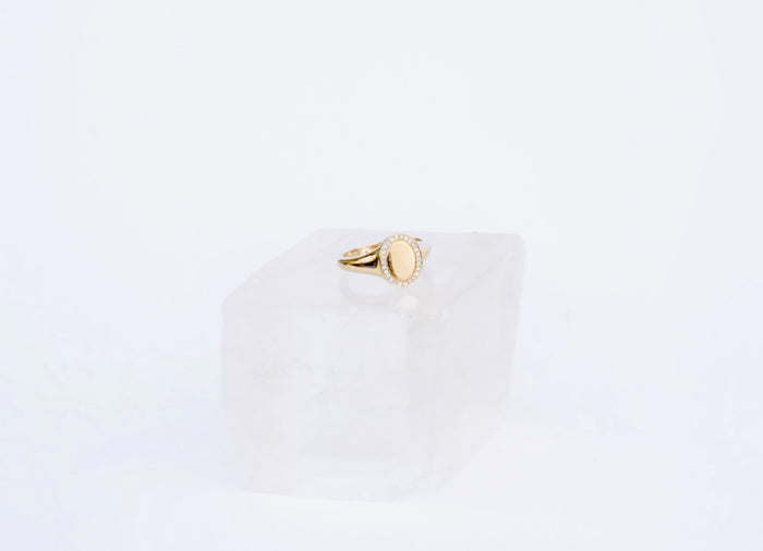 Jnb Diamond Halo Signet Ring