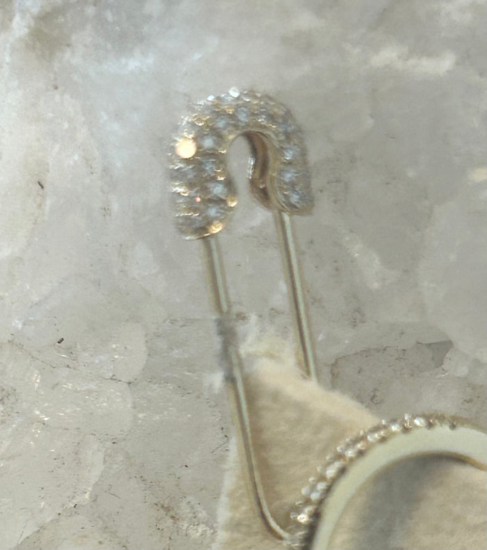 Jnb Diamond Pave Safety Pin Huggie Earring 14K