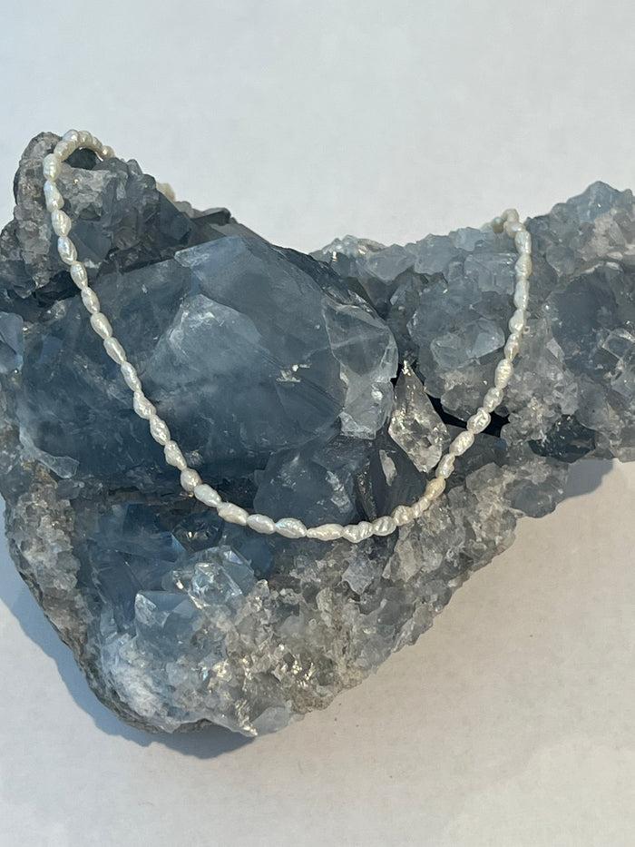 jnb Medium Pearl Necklace