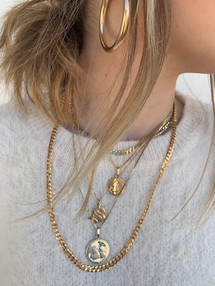 Jnb Old English Pendant Large