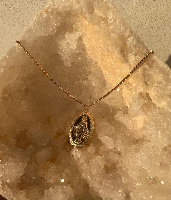 jnb Oval Mother Mary Pendant Necklace