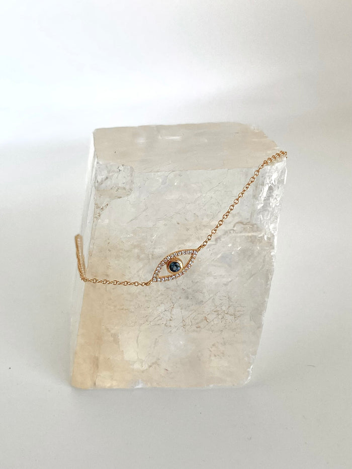 Jnb Sapphire Eye Of Protection Bracelet