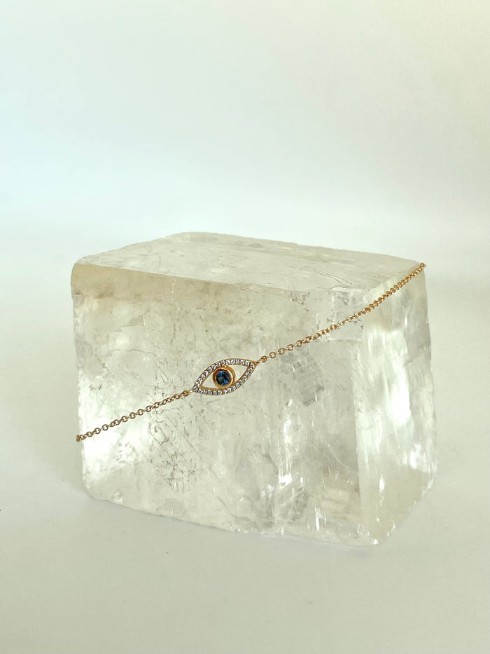 Jnb Sapphire Eye Of Protection Bracelet