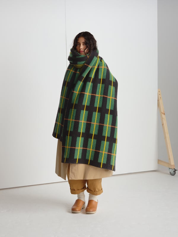jo gordon LARGE TARTAN BRUSHED BLANKET SCARF MULTICOLOUR