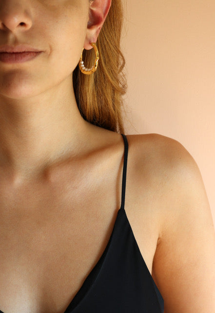 Joanna Laura Constantine WAVE HOOPS WITH PEARLS