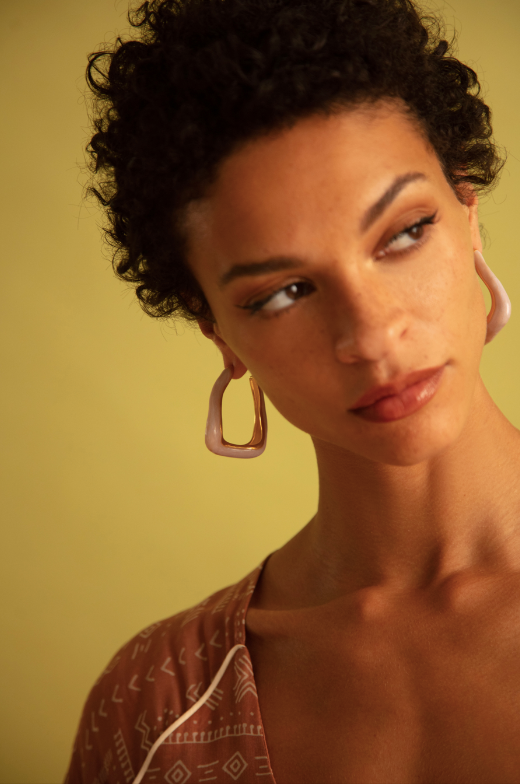 Joanna Laura Constantine LARGE WAVE ENAMELED EARRINGS