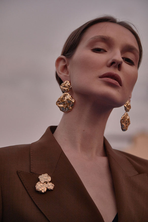 Joanna Laura Constantine STATEMENT WAVE EARRINGS WITH PAVE