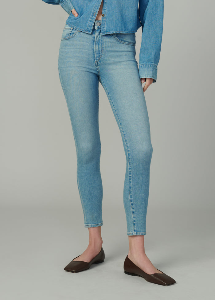 Joe's THE CHARLIE SNATCHED