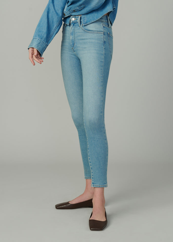 Joe's THE CHARLIE SNATCHED