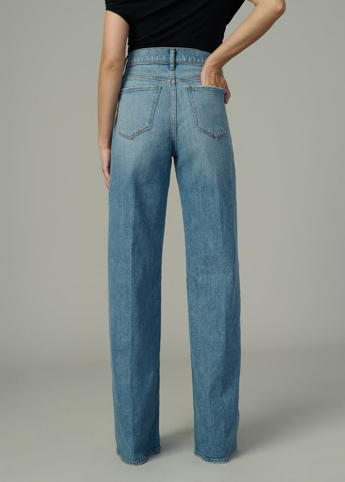 Joe's THE MIA PETITE VISIONARY