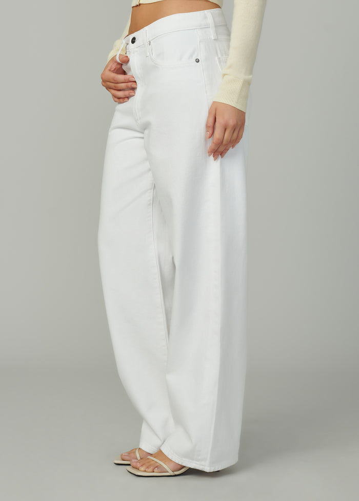 Joe's THE RYAN WHITE