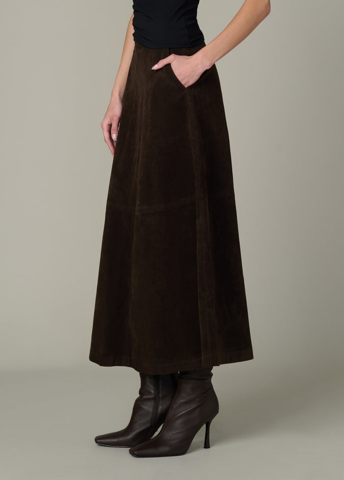 Joe's THE TAVI VEGAN SUEDE SKIRT DARK CHOCOLATE