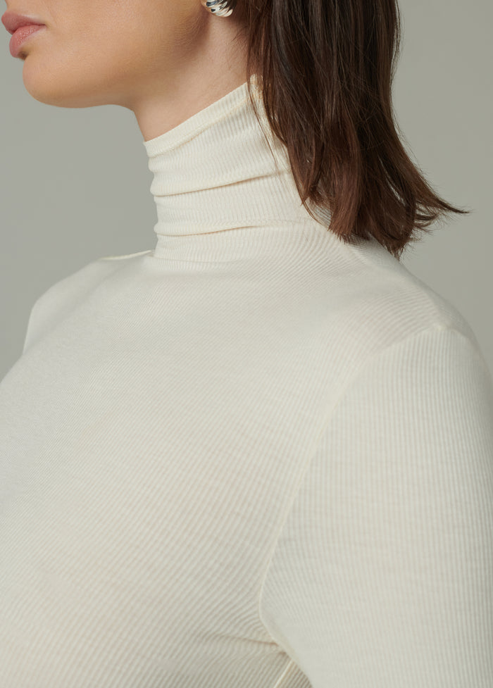 Joe's THE TONY LONG SLEEVE TOP MILK