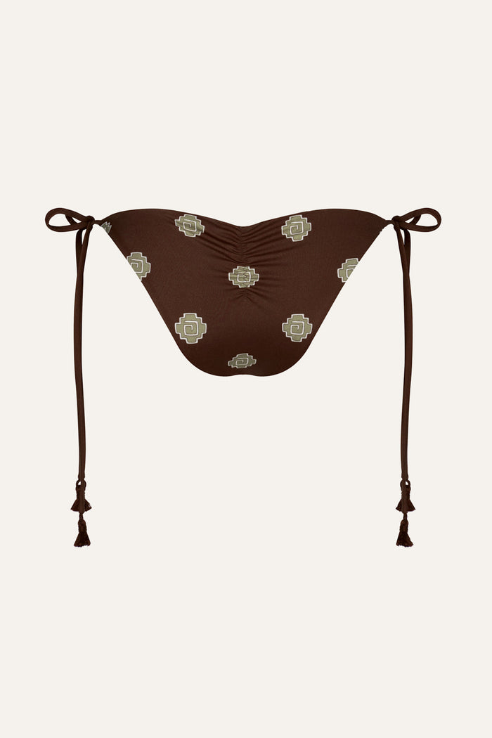 Johanna Ortiz Sagrado Bikini Bottom