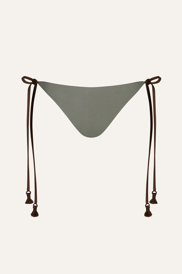 Johanna Ortiz Sagrado Bikini Bottom