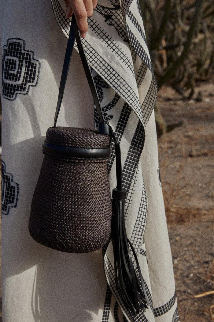 Johanna Ortiz The Provider Mochila