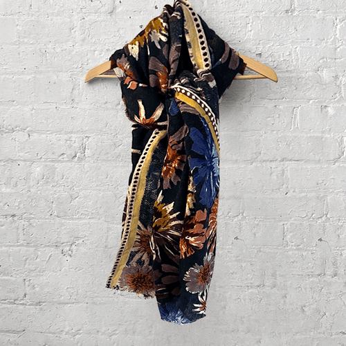 john derian 2370 Scarf in Midnight Add to cart Details 78.7" x 79.3" 100% Wool Handmade in India. Care Dry clean only   Celebrated for their unique wool stoles printed bags and cardigans ÉPICE was founded by Danish design te