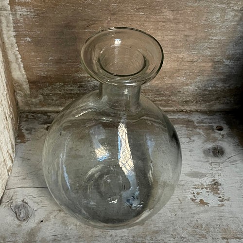 John Derian Bistrot Rond Carafe Add To Cart This Piece can Be Used As A Carafe Wine Decanter Or Vase. DetailsRecycled Glass Handblown Each Item Will Feature Unique Variations Made In France Tunisia And Turkey Please Note That B