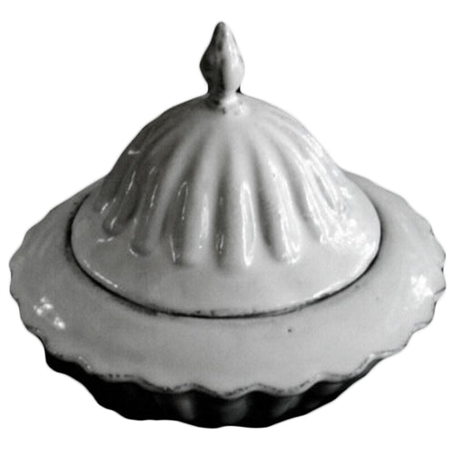 john derian Bonbonniére Add to cart Bonbonniére Details 6.7" Wide x 6.7" Length x 5.5" Deep Black Terra Cotta with White Enameled Glaze Each item will feature unique variations Made in Paris Care Dishwasher safe on a moderate