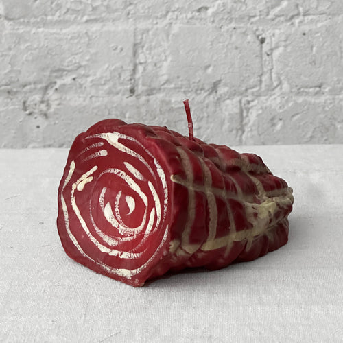 john derian Capocollo Wrapped Ham Candle Add to cart Details 6" W x 3" H Paraffin Wax Each item will feature unique variations Made in Italy Care Remove All Paper Before Burning. Not intended for children.   Cereria Introna h