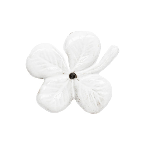john derian Clover "Chance" Incense Holder Add to cart Details 1.4" Length x 1.6" Width x .4" Height Black Terra Cotta with White Enameled Glaze Each item will feature unique variations Made in Paris Care Dishwasher safe on a mo