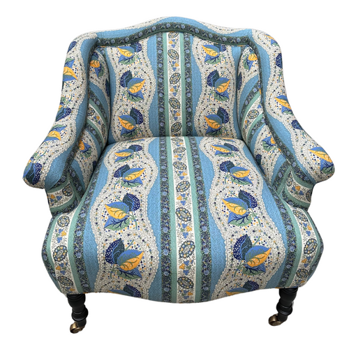 john derian Custom Bog Chair in Décors Barbares Casse-noisette Blue Fabric Custom Furniture