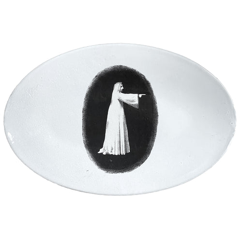 john derian John Derian Ghost Looking Right Platter Add to cart Details 13.25" L x 9" W Glazed terracotta Made in Paris Care Dishwasher safe on a moderate wash cycle. Not microwave safe. Image Origin "Spectropia; Surprising Spec