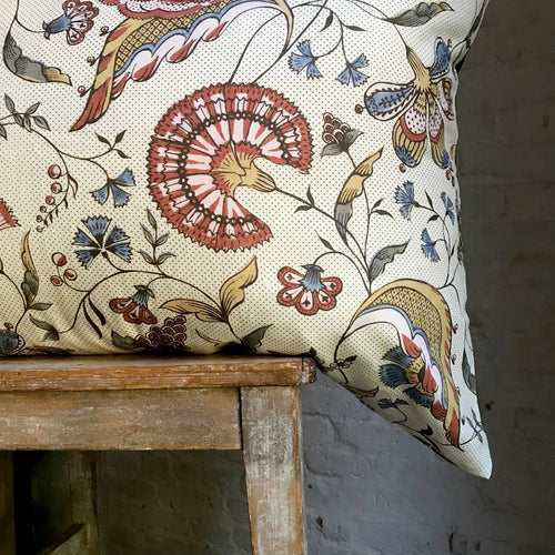 John Derian Large Jaipur Pillow (No. 57A) With Linen Backing Add To Cart Details 26" X 35" Digitally Printed On Linen Linen backing Insert Included Made in Paris Care Dry Clean Only Antoinette Poisson’s Collection Of Printed