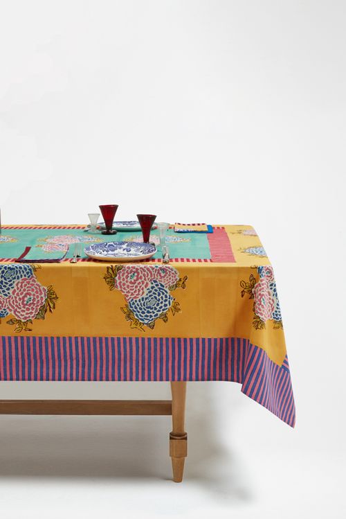 John Derian Lisa Corti Cotton Panel In Corolla Gold Veronese 220 X 270cm 87" X 106" Tablecloth