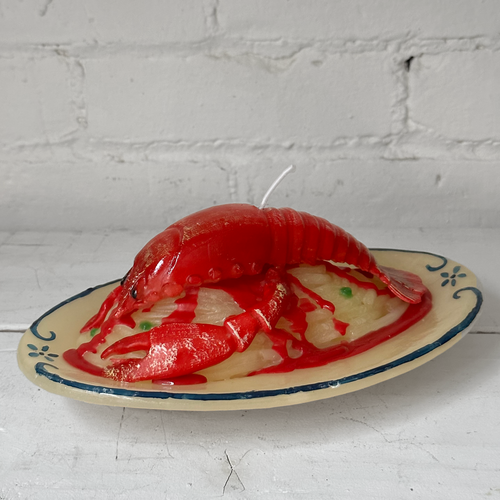 john derian Lobster Pasta Dish Candle Add to cart Details 6" L x 9" W x 3" H Paraffin Wax Each item will feature unique variations Made in Italy Care Remove All Paper Before Burning. Not intended for children. Cereria Introna ha