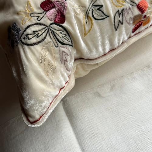 John Derian New Flower Embroidered Silk Velvet Cushion In Ivory Add To Cart The Anke Drechsel "New Flower" Pillow In Ivory Made From Silk Velvet And Adorned With Embroidered Flowers Exudes Opulence.  Anke's Unique Designs Metic