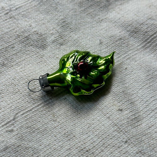 John Derian Nostalgic Mini Leaf With Lady Bug Ornament Add To Cart All Holiday Ornaments And Items Are Final Sale And Are Not Eligible For Return Or Exchange.  A Tiny Treasure From Nostalgie This Mini Leaf With A Tiny Lady Bug