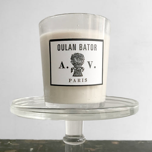 John Derian Oulan Bator Candle Add To Cart Contains Angelica Root Essence Indonesian Patchouli Balkan Tobacco Absolute Birch-wood Essence Incense Essence Ciste Absolute Ambergris Accord And Vanilla Leather Accord. Details 3 1/2"