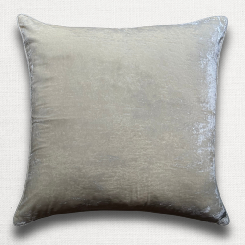 john derian Plain Silk Velvet Cushion in Ivory Add to cart Rich in color this silk velvet pillow from Anke Drechsel's collection of textiles is the perfect addition to any bed sofa or perch. Details 24" x 24" Silk Velvet Zipper