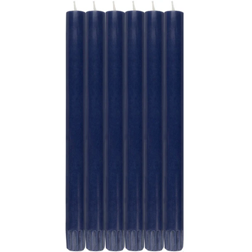 john derian Set of 6 Candles in Midnight Add to cart Set of 6 Eco Dinner Candles Details 9.64" H 100% Stearin wax an cotton wick Recyclable kraft box included Non-drip 8 hour burn time with a tall clean flame. Ecological color d