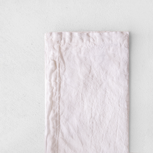 john derian Set of Six Basix Linen Napkins in Ayrton Add to cart This Basix Linen Napkin set in Ayrton are generously sized 45cm square linen napkins that have been pre-washed for a relaxed textural appeal. Ayrton a classic anti