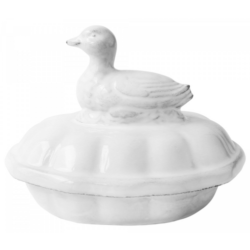 john derian Small Duckling Box Add to cart Petite Boîte Cannette Details 5.9" Length x 4.9" Width x 4.9" Height Black Terra Cotta with White Enameled Glaze Each item will feature unique variations Made in Paris Care Dishwasher