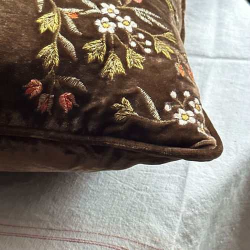 John Derian Sophia Small Flower Embroidered Silk Velvet Cushion In Light Brown Add To Cart The Anke Drechsel "Anna" Pillow In Light Rouge Is Made From Silk Velvet And Adorned With An Embroidered Floral Motif. Anke's Unique Desig