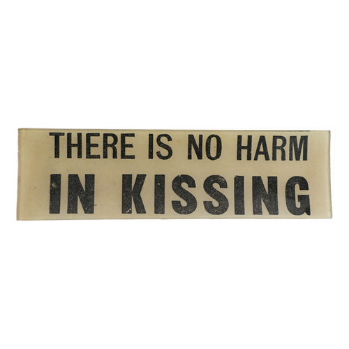 john derian There Is No Harm In Kissing 3.5 x 12" Rect. Tray