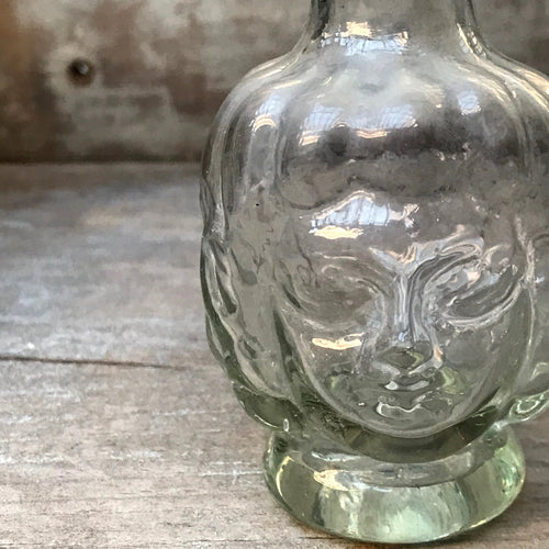 John Derian Thibaut Bud Vase Add To Cart Details 2" L X 4" H Recycled Glass Handblown Each Item Will Feature Unique Variations Made In France Tunisia And Turkey Please Note That Because This Item Is Handmade The dimensions Wi