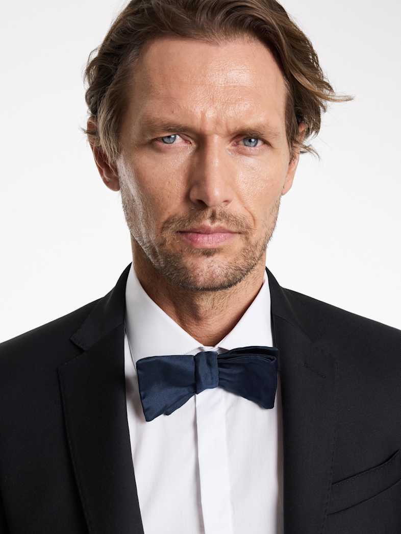 John Varvatos BONI BOWTIE Accessories All Accessories Scarves & Ties BONI BOWTIE NAVY