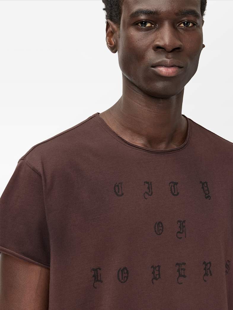 John Varvatos CITY OF LOVERS TEE Clothing Tops Graphic Tees CITY OF LOVERS TEE Merlot